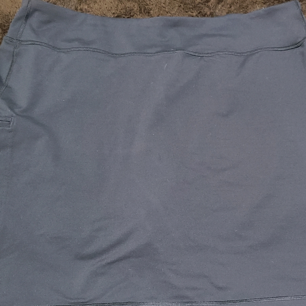 Duluth skort